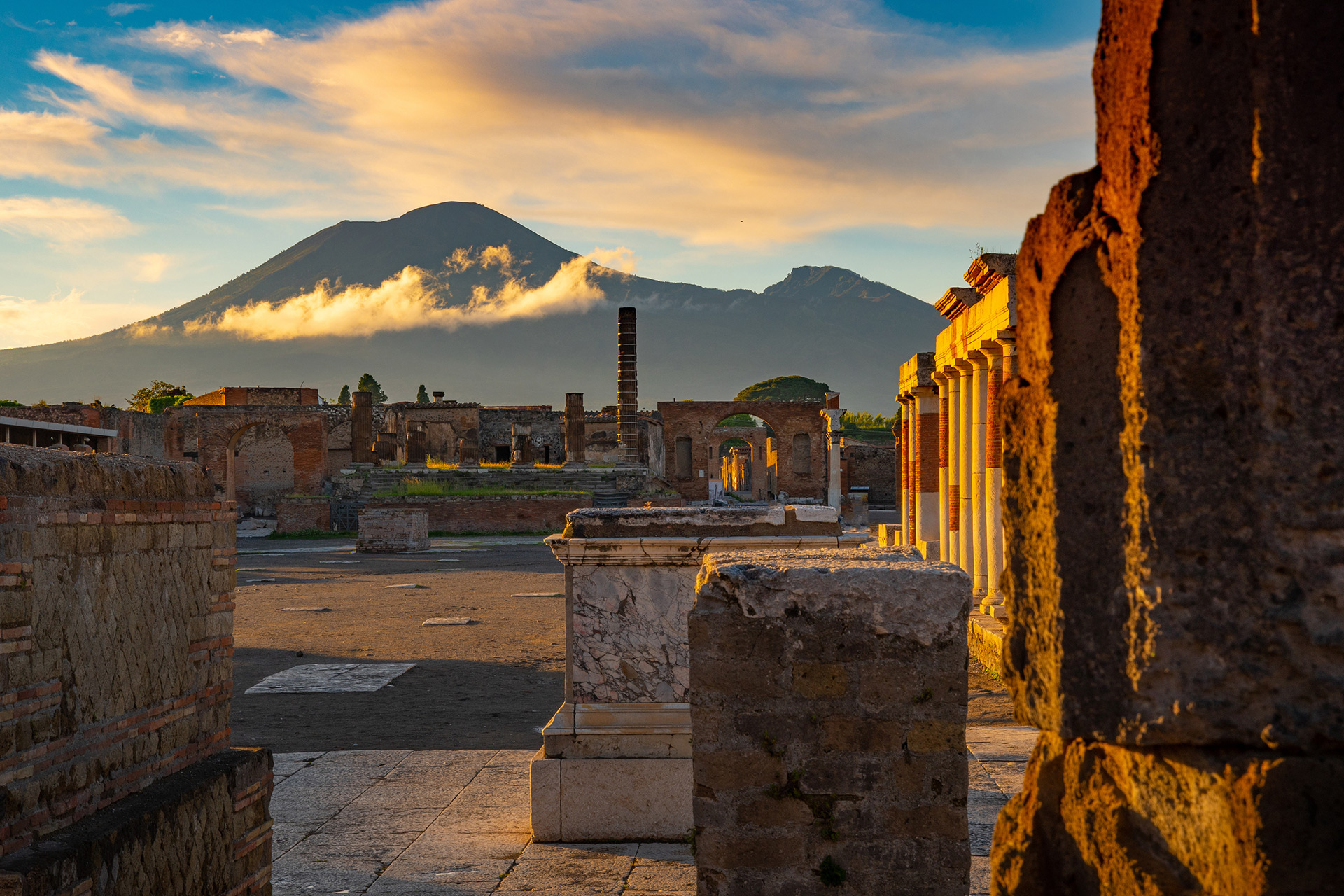 Pompeii, Herculaneum and Vesuvius