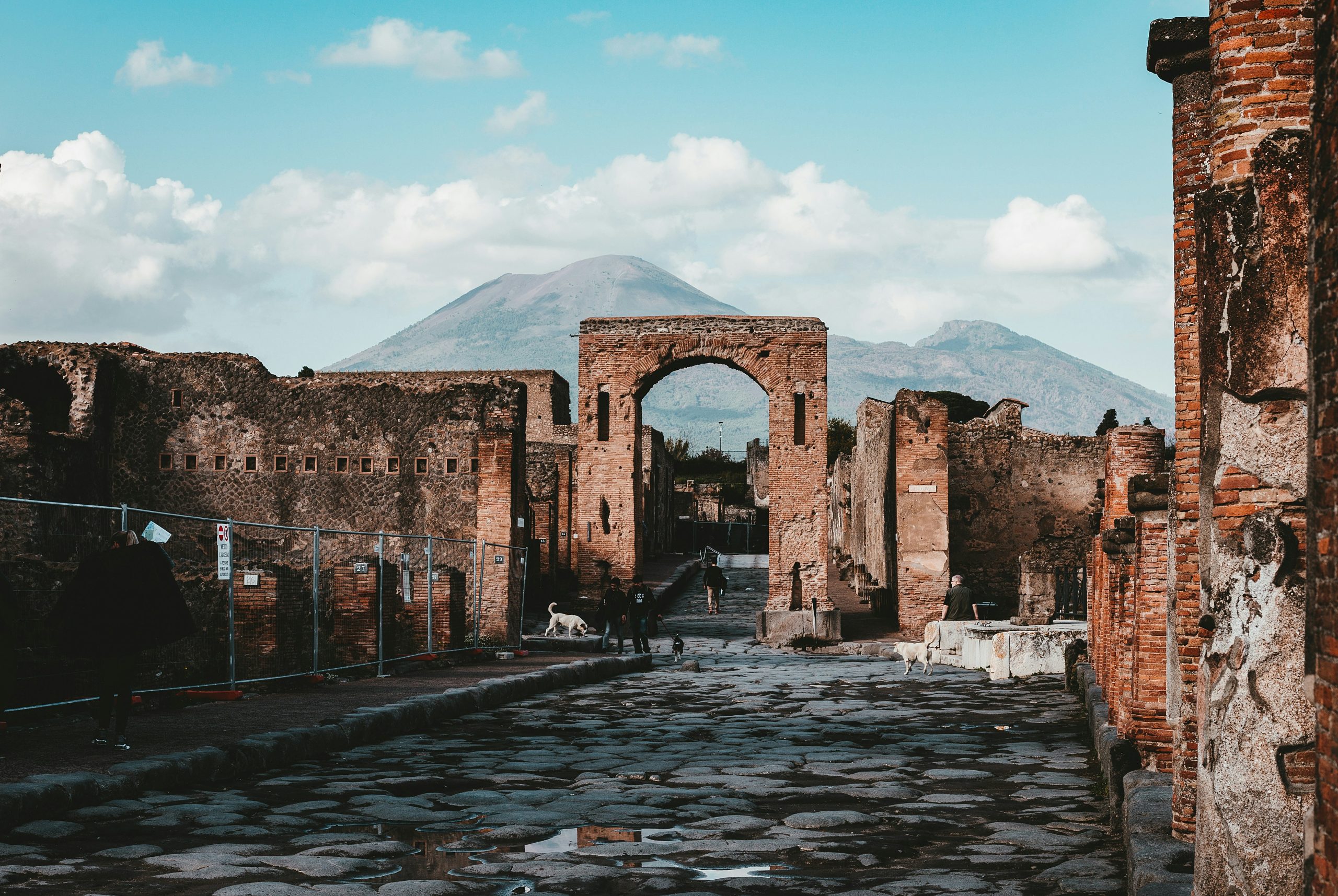 Southern Italy Unveiled: Immersing in the Beauty of Campania and Puglia - Photo 5 of 9